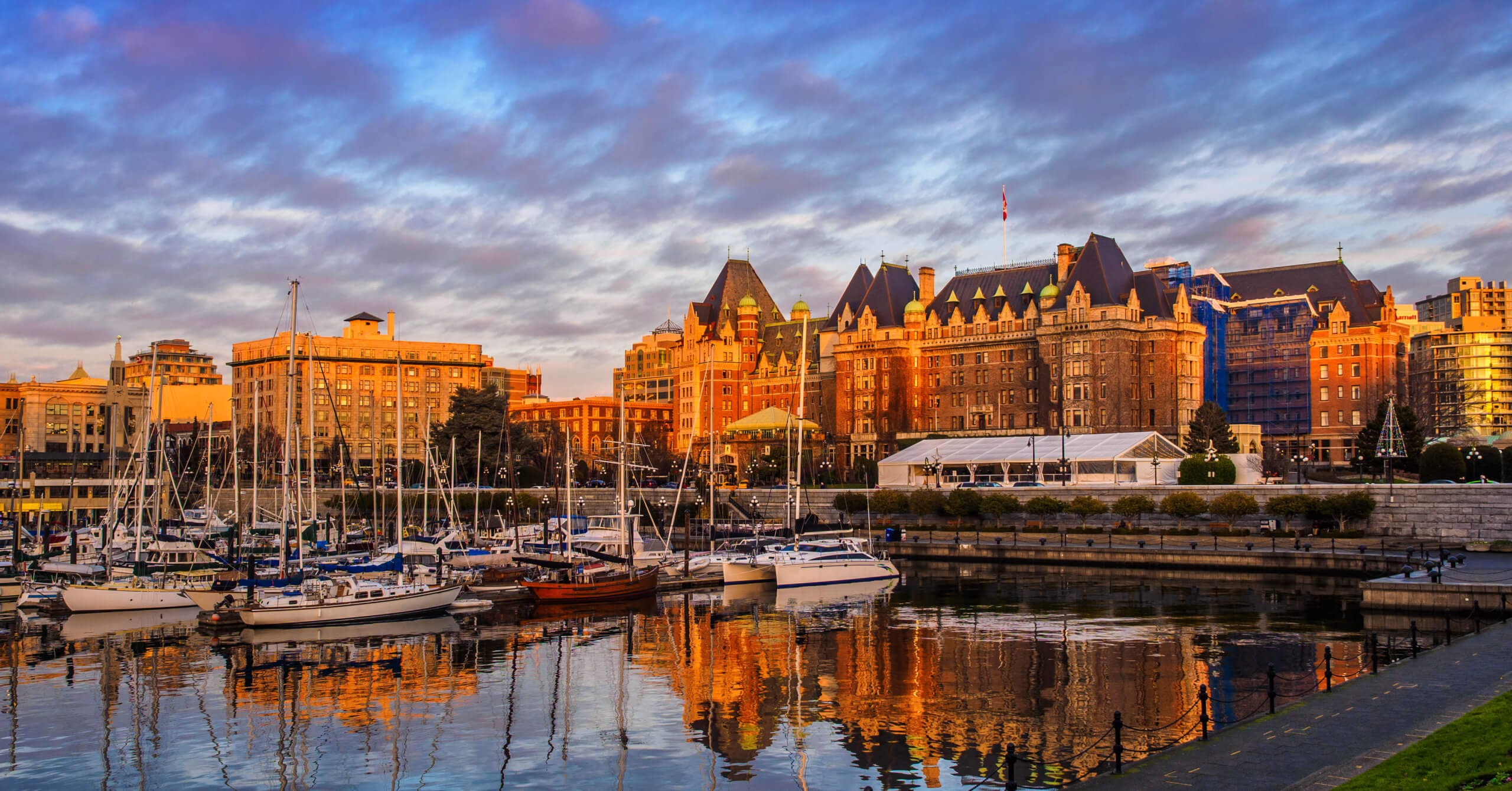 victoria island tour from vancouver